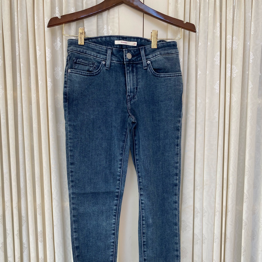 Levis 711 Skinny